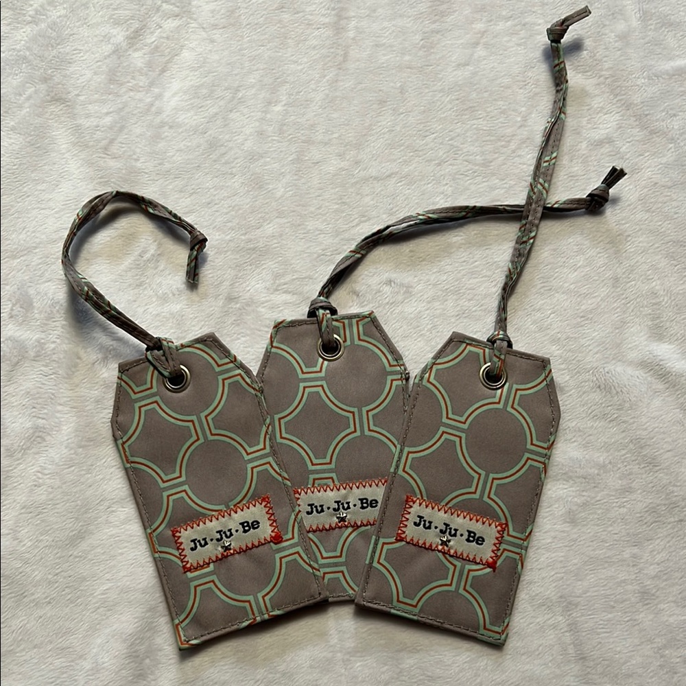 Ju-Ju-Be Stylish Gray and Green Luggage Tags retired print. Retired print